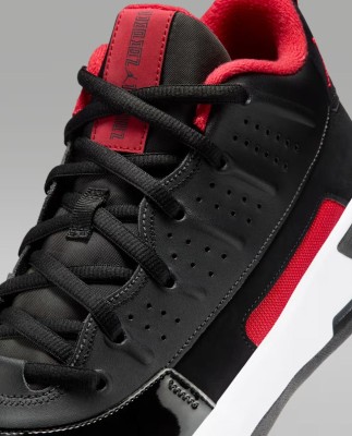 Кроссовки Nike JORDAN MAX AURA 7 HQ2091-105