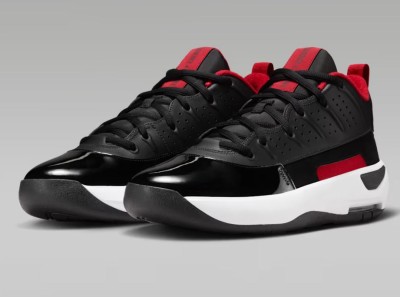 Кроссовки Nike JORDAN MAX AURA 7 HQ2091-105