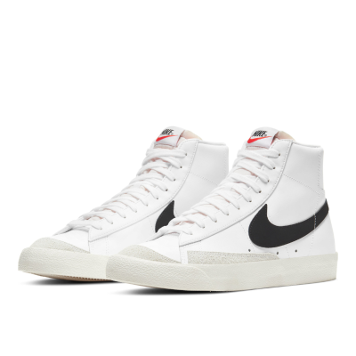 Кроссовки Nike Blazer Mid 77 Vintage BQ6806-100