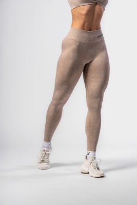Леггинсы Nebbia High Waisted Push-Up Leggings TOTALLY SEAMLESS 303 Cream