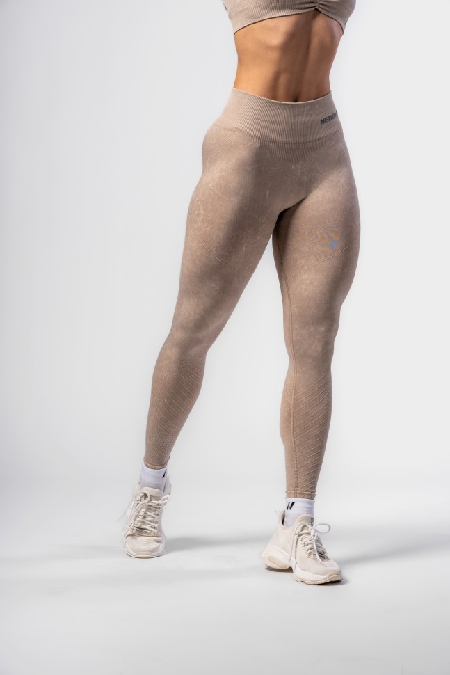 Леггинсы Nebbia High Waisted Push-Up Leggings TOTALLY SEAMLESS 303 Cream в Челябинске в Челябинске