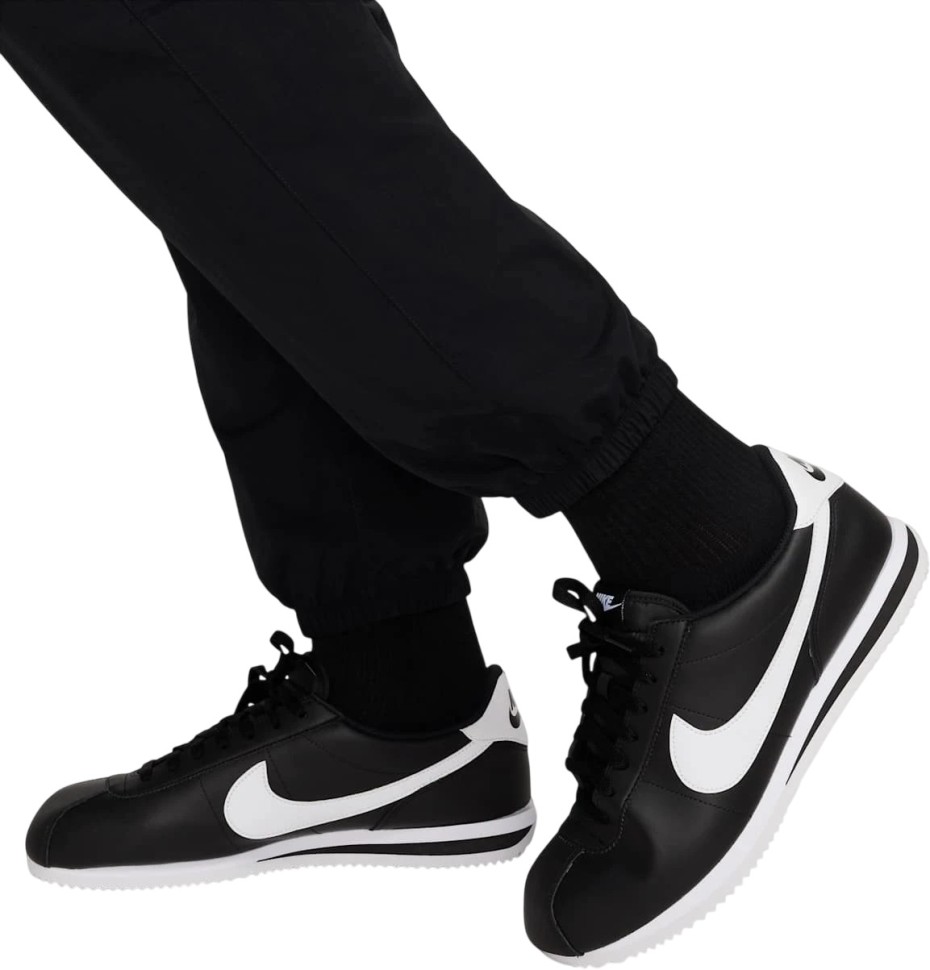 Брюки Nike M NK CLUB WVN CARGO PANT HJ1990-010 в Челябинске  в Челябинске 