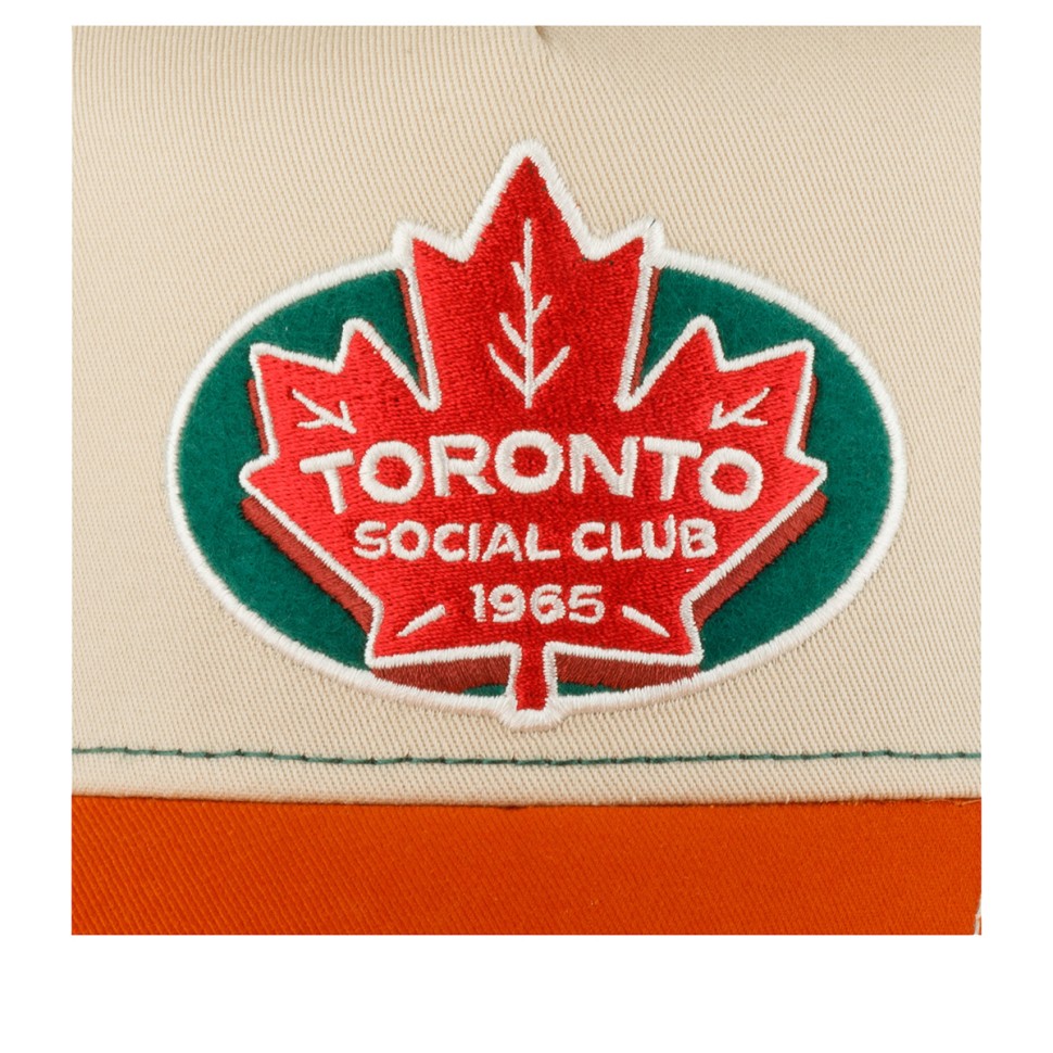 Бейсболка FWS 7761175 TRUCKER CAP TORONTO SOCIAL CLUB (оранжевый зеленый) 72-105-13-00 в Челябинске  в Челябинске 