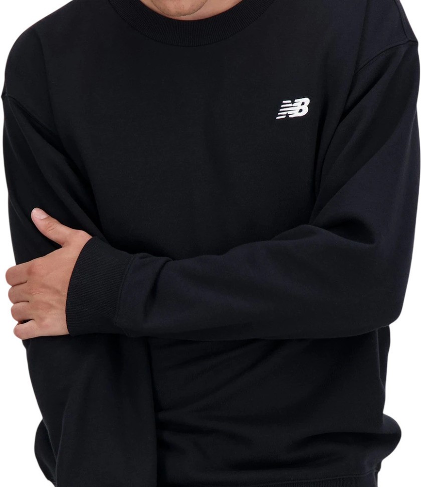 Джемпер New Balance Small Logo French Terry Crew MT41507BK в Челябинске в Челябинске