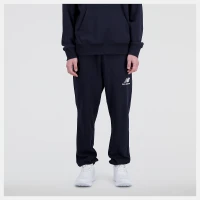 Брюки New Balance Essentials Stacked Logo French Terry Sweatpant MP31539-BK в Челябинске  в Челябинске 