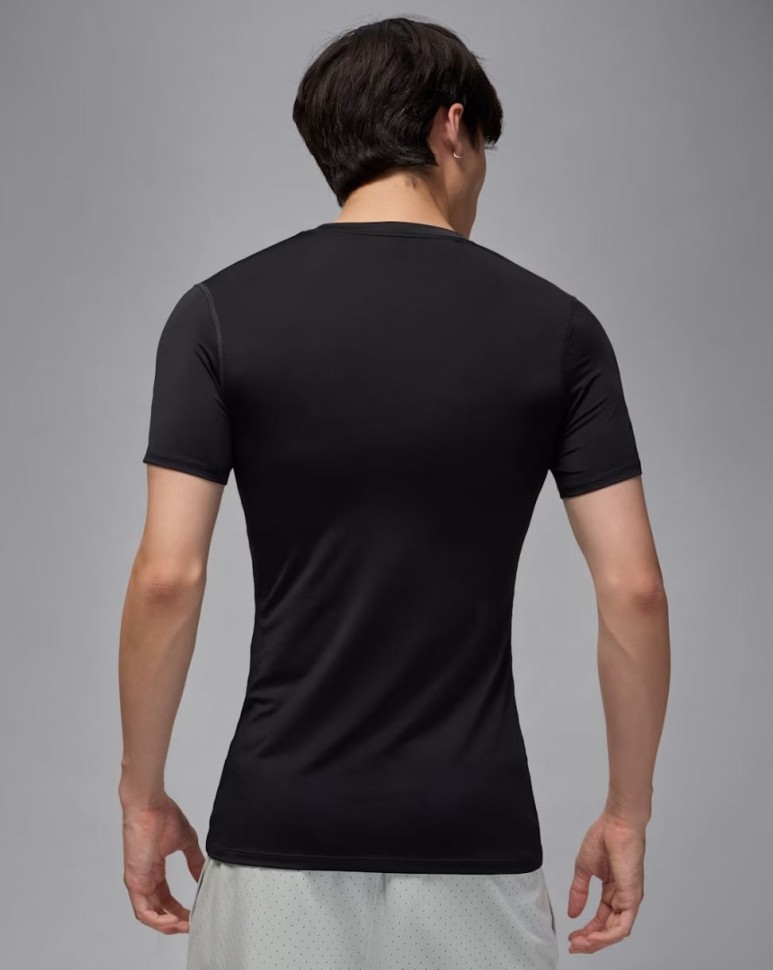 Футболка Nike M J DF SPRT SS COMP TOP HV4099-010 в Челябинске  в Челябинске 