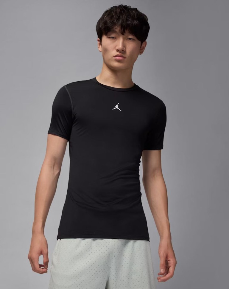 Футболка Nike M J DF SPRT SS COMP TOP HV4099-010 в Челябинске  в Челябинске 