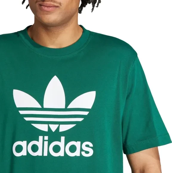 Футболка Adidas Adicolor Trefoil Tee IR7976 в Челябинске  в Челябинске 