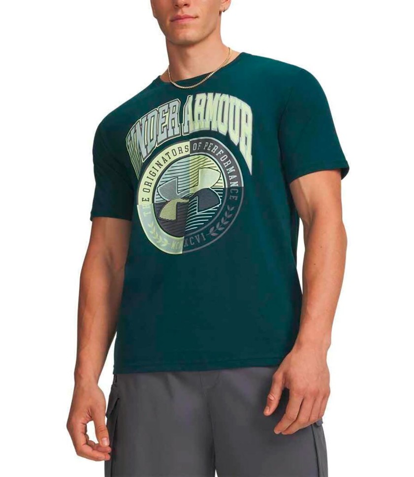 Футболка Under Armour UA M VARSITY CREST SS 6009249-919 в Челябинске  в Челябинске 