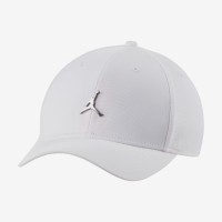 Бейсболка Nike Jordan Jordan Clc99 Cap Metal Jm CW6410-100 в Челябинске  в Челябинске 