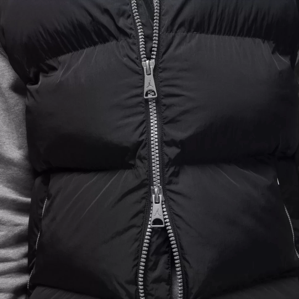 Жилет Nike Jordan AS M JORDAN ESS STMT ECO VEST FB7308-010 в Челябинске  в Челябинске 