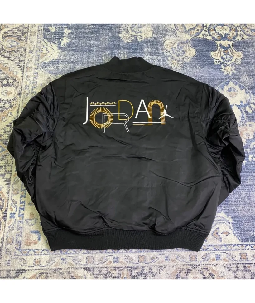 Бомбер Nike Nike Air Jordan Bomber CZ1191-010 в Челябинске  в Челябинске 