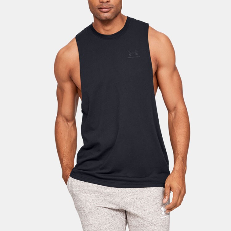 Майка Under Armour UA LEFT CHEST CUT OFF TANK 1329286-001 в Челябинске  в Челябинске 