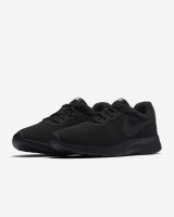 Кроссовки Nike Tanjun 812655-002 в Челябинске  в Челябинске 