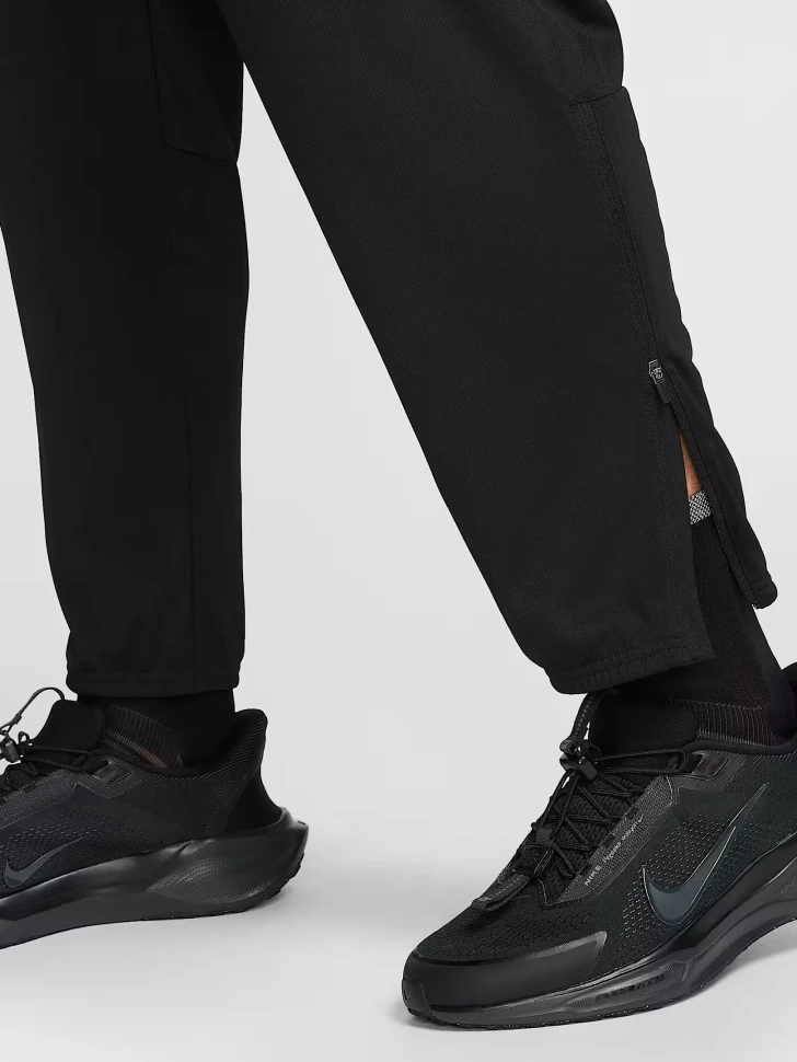 Брюки Nike M NK DF CHALLENGER KNIT PANT HJ3590-010 в Челябинске  в Челябинске 