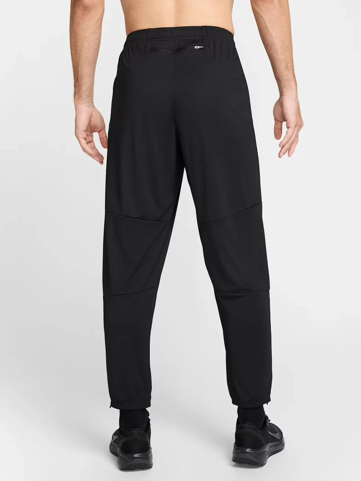 Брюки Nike M NK DF CHALLENGER KNIT PANT HJ3590-010 в Челябинске  в Челябинске 