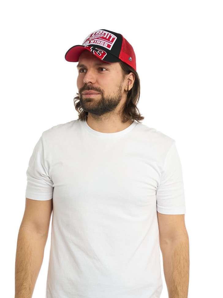 Бейсболка ATRIBUTIKA & CLUB Detroit Red Wings №13, черн.-красн. 31763 в Челябинске  в Челябинске 