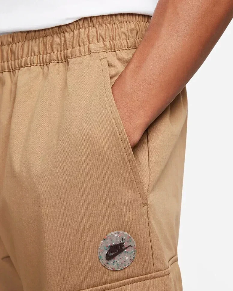 Брюки Nike M Nsw Spu Wvn Pant FB2191-258 в Челябинске  в Челябинске 