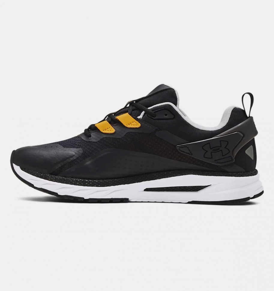 Кроссовки Under Armour UA HOVR Flux MVMNT 3025354-003 в Челябинске  в Челябинске 