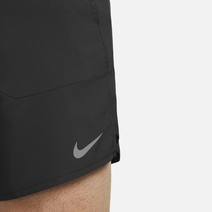 шорты NIKE M NK DF STRIDE SHRT 7IN BF DM4761-010 в Челябинске в Челябинске