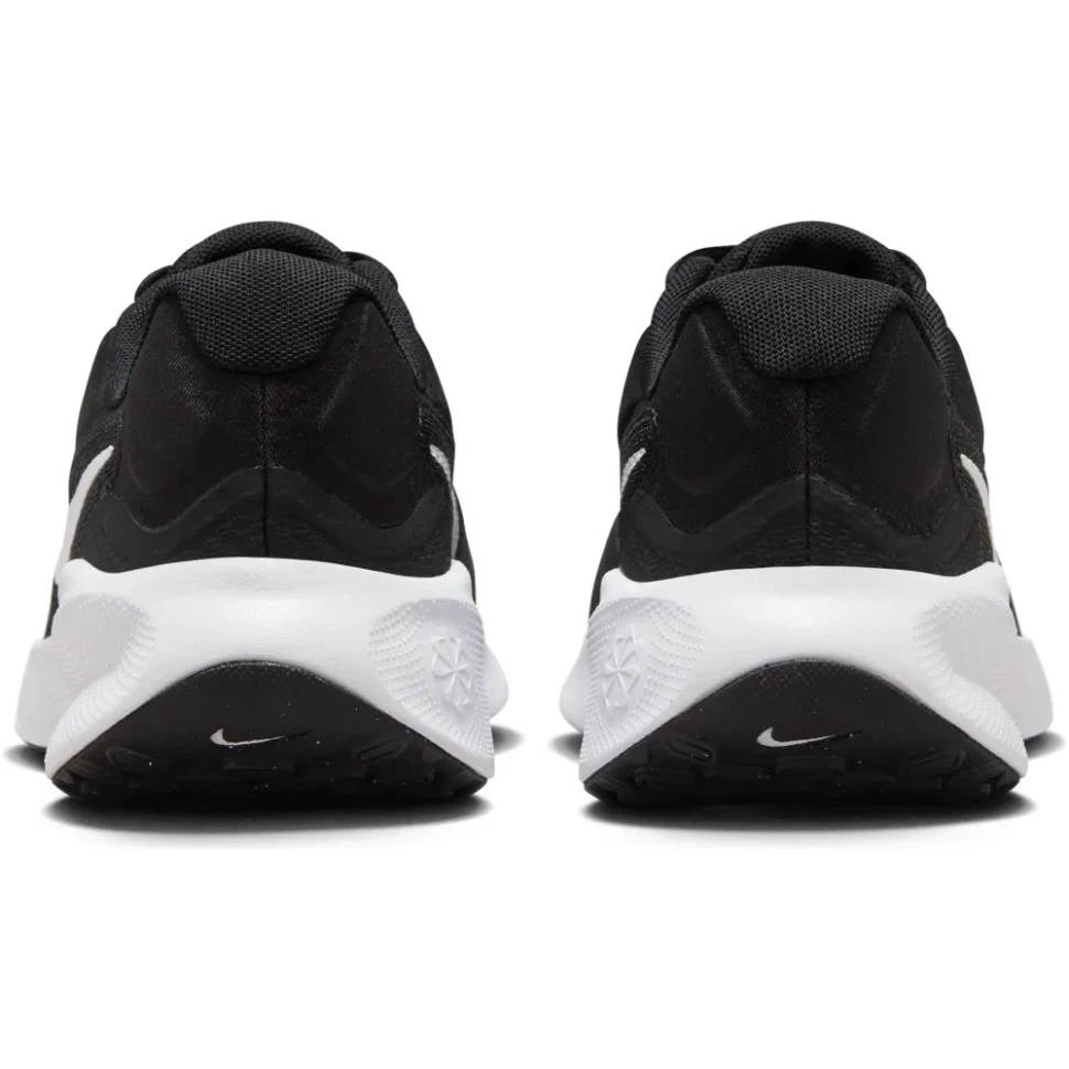Кроссовки Nike W Revolution 7 FB2208-003 в Челябинске  в Челябинске 