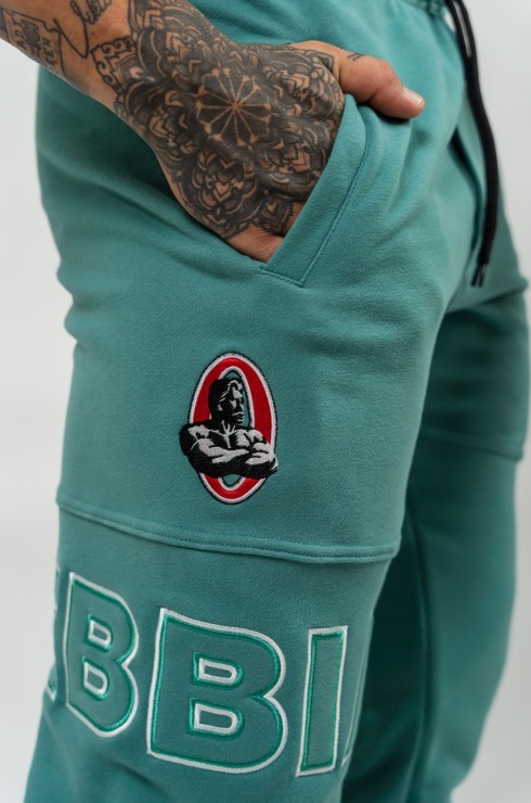 Брюки Nebbia Gym Sweatpants COMMITMENT 705 Green в Челябинске  в Челябинске 