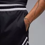 Шорты Nike M J DF SPRT DMND SHORT HF9910-010 в Челябинске  в Челябинске 