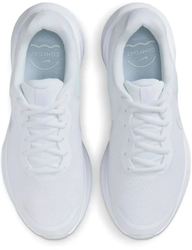 Кроссовки Nike W Nike Revolution 7 FB2208-100 в Челябинске  в Челябинске 