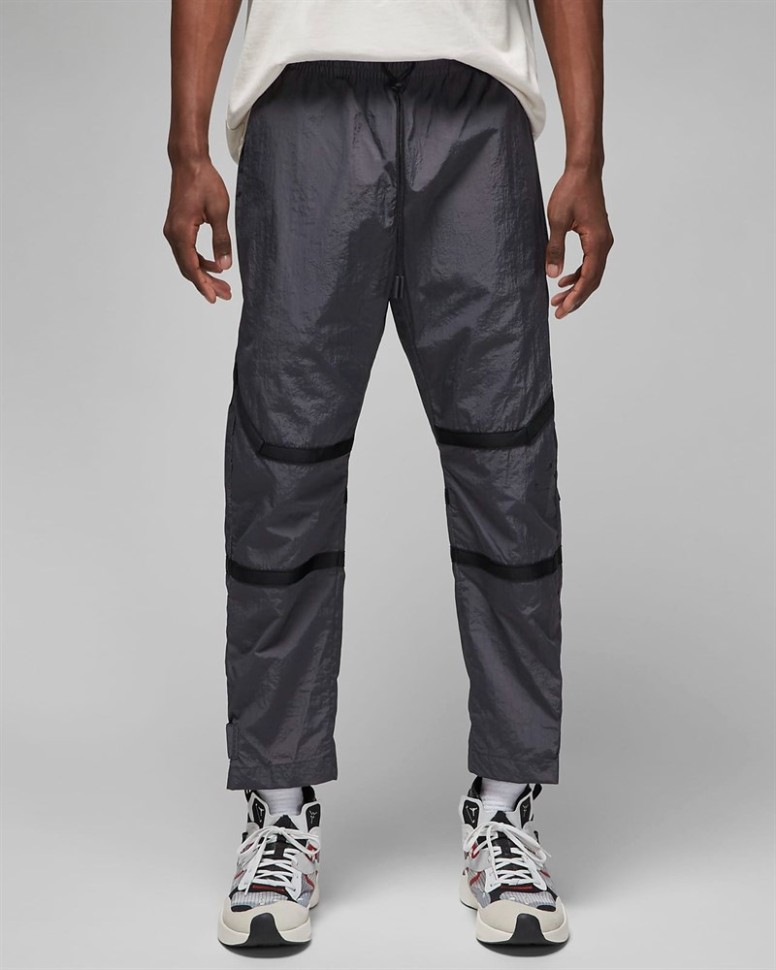 Брюки NIKE M J 23E WOVEN PANT DV7699-022 в Челябинске в Челябинске