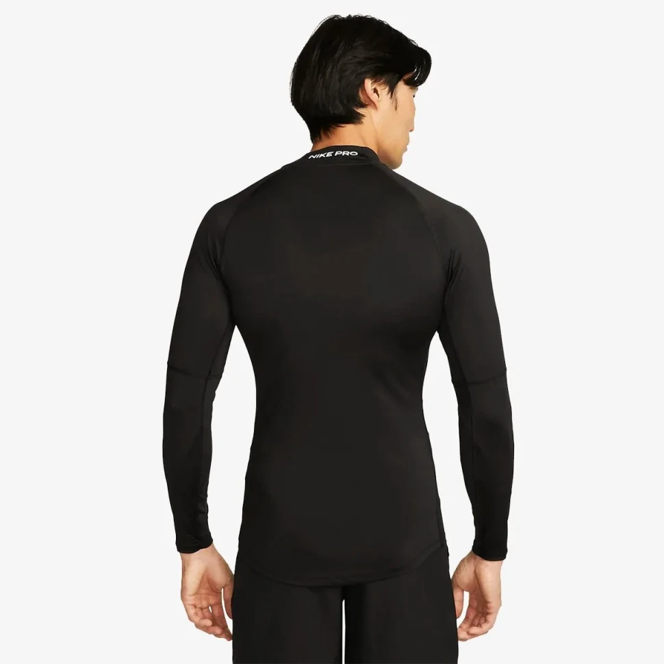 Лонгслив Nike M NP DF TIGHT LS MOCK FB7908-010 в Челябинске  в Челябинске 