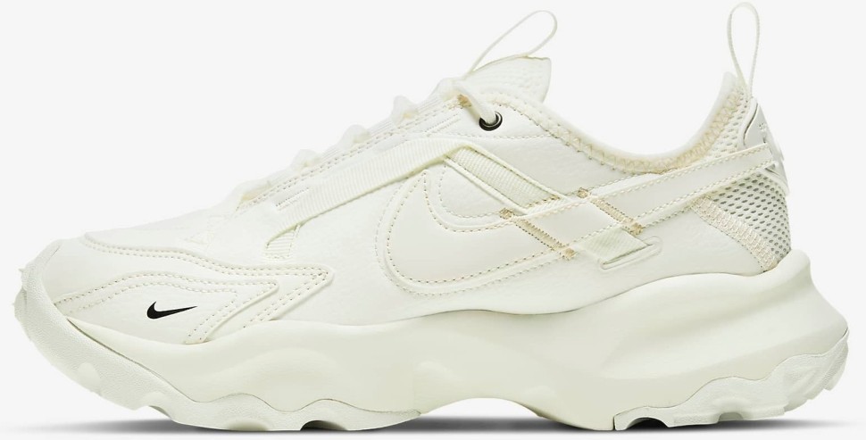 Кроссовки Nike TC 7900 DD9682-100 в Челябинске  в Челябинске 