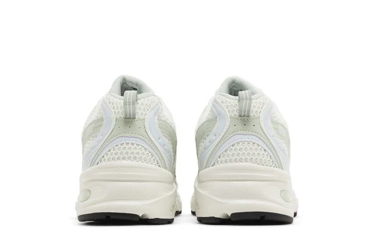 Кроссовки New Balance MR530ZO в Челябинске  в Челябинске 