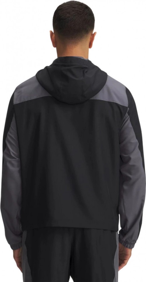 Ветровка Under Armour UA Tech Sport Woven Jkt 6011267-001 в Челябинске  в Челябинске 