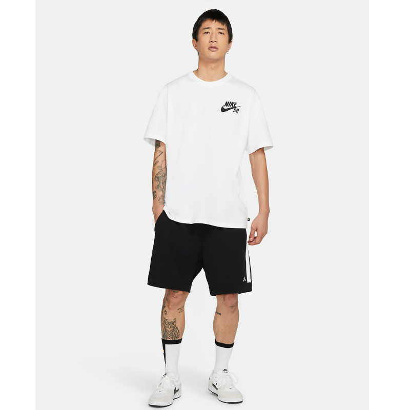 Футболка Nike M NK SB TEE LOGO DC7817-100 в Челябинске  в Челябинске 