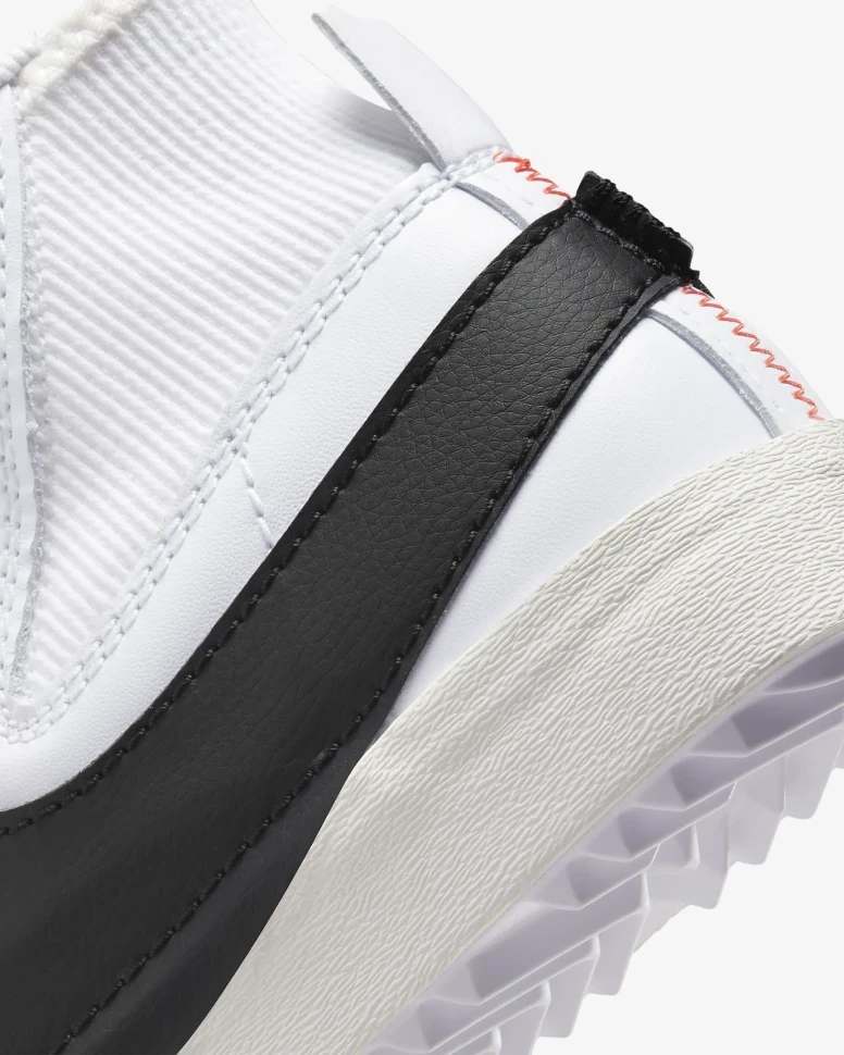 Кроссовки Nike WMNS Blazer Mid '77 Jumbo DQ1471-100 в Челябинске  в Челябинске 