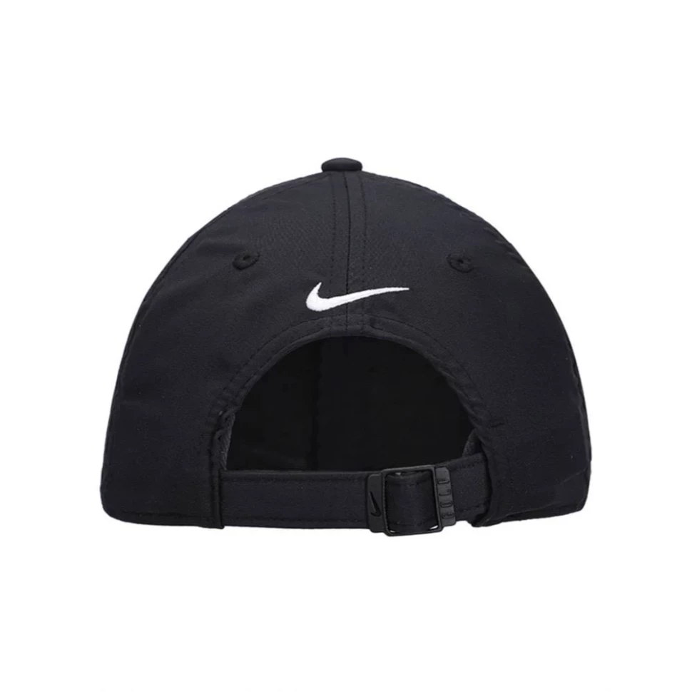 Кепка Nike Tech DH1640-010 в Челябинске  в Челябинске 