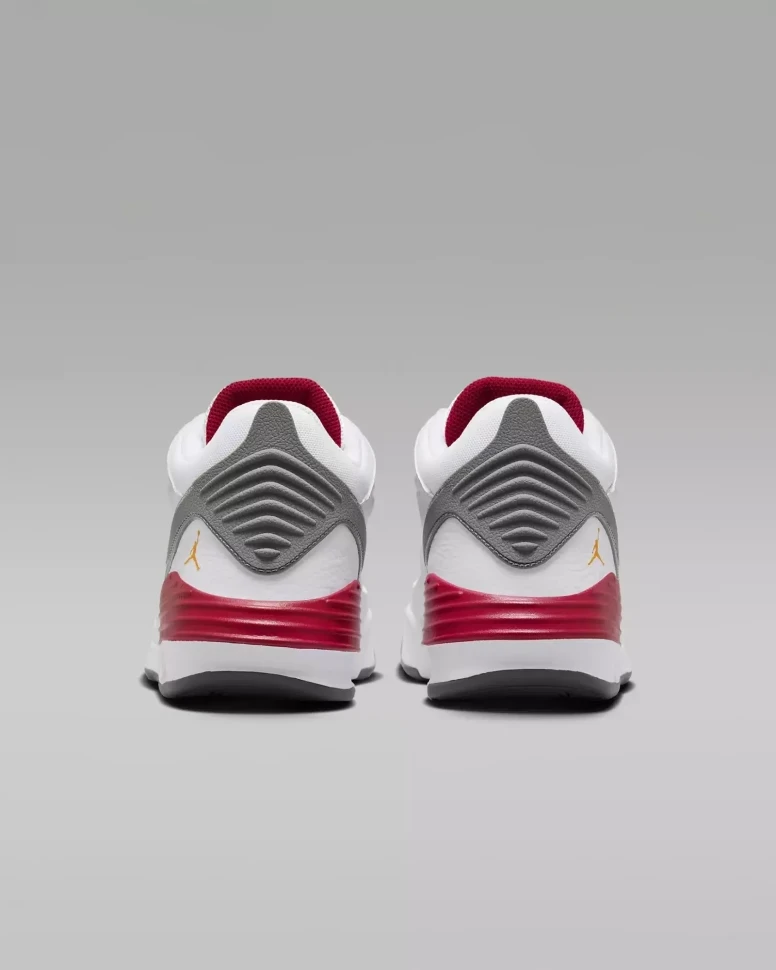 Кроссовки Nike Кроссовки Air Jordan MAX AURA 5 DZ4353-160 в Челябинске  в Челябинске 