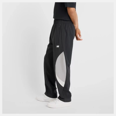 Брюки New Balance Woven Track Pant MP51602BK