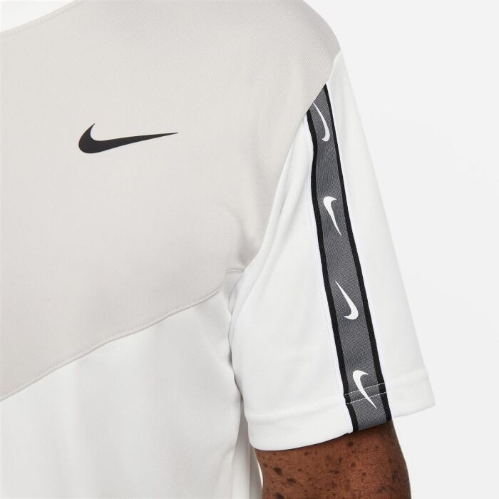 Футболка Nike M Nsw Repeat Sw Pk Tee 1 DX2301-121 в Челябинске  в Челябинске 