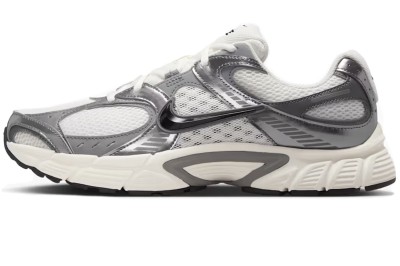 Кроссовки Nike V5 RNR HJ5228-009