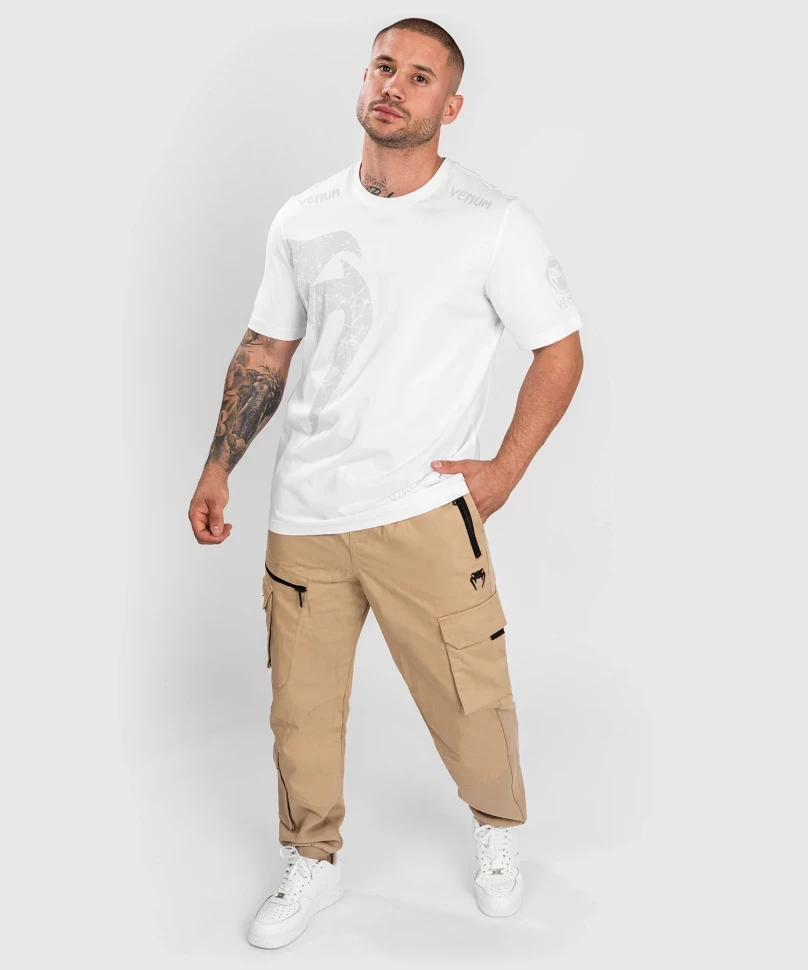 Футболка VENUM GIANT T- SHIRT - REGULAR FIT - WHITE ven04957-233 в Челябинске  в Челябинске 