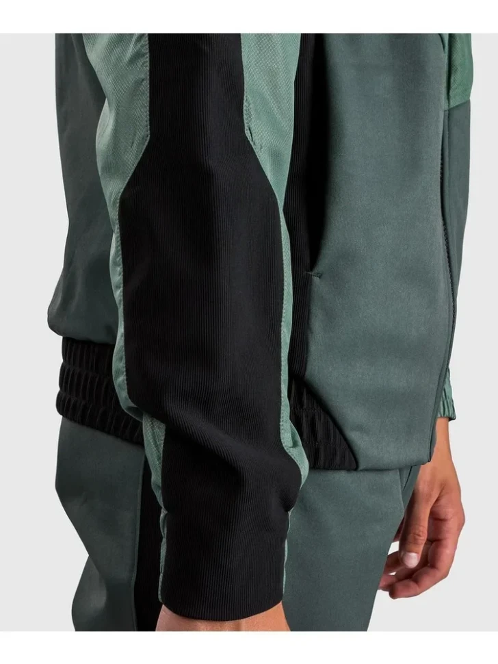 Ветровка спортивная Venum Laser 3.0 Black/Khaki 06419 в Челябинске  в Челябинске 