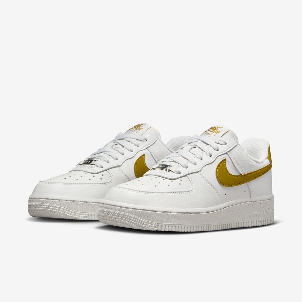 Кроссовки Nike WMNS AIR FORCE 1 '07 NN DV3808-101 в Челябинске  в Челябинске 