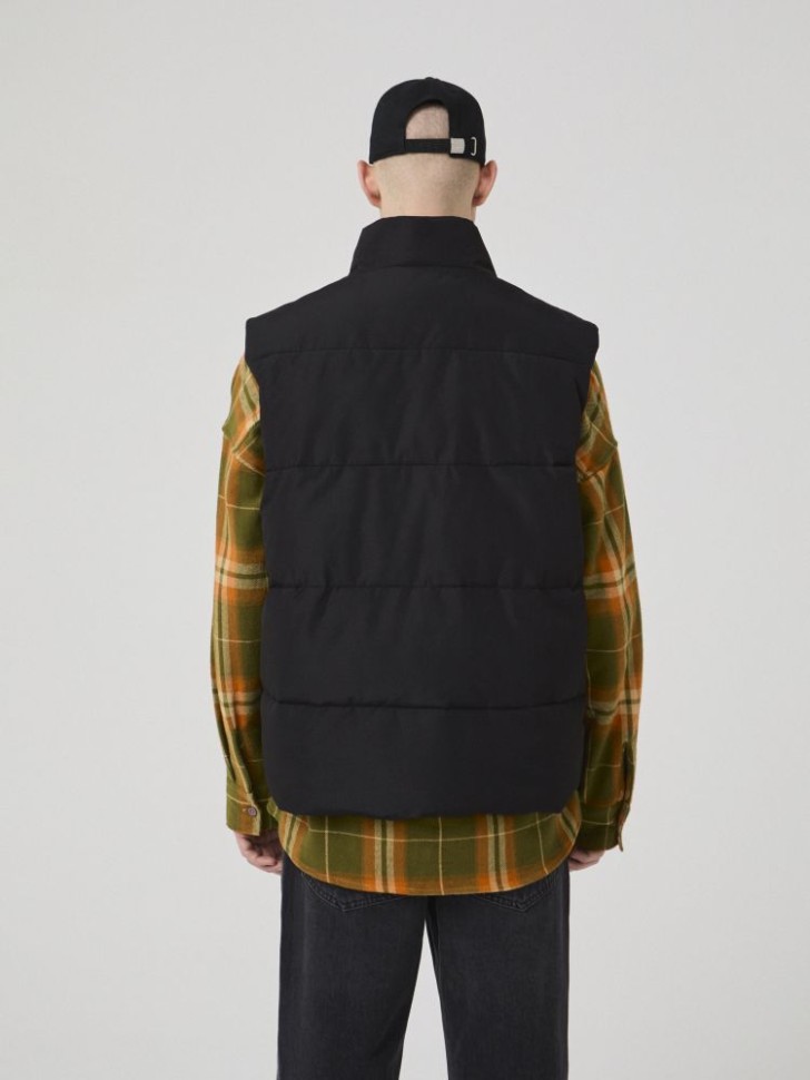 Жилет Lee Cooper LC-VEST-044MFW/BLK в Челябинске в Челябинске