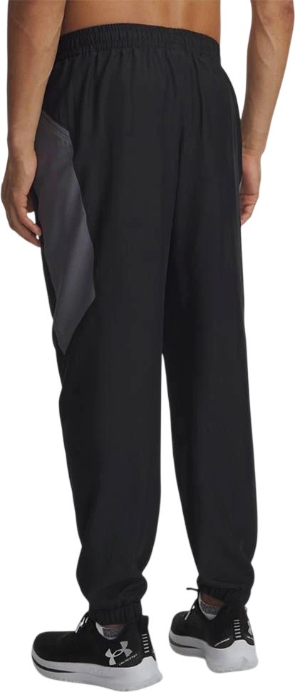Брюки Under Armour UA Tech Sport Pant 6011268-001 в Челябинске  в Челябинске 