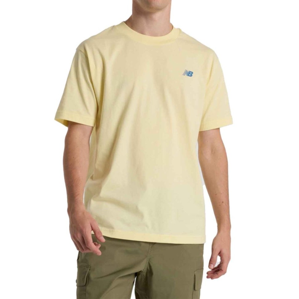 Футболка New Balance Sport Essentials Logo PARCHMENT MT41580PRC в Челябинске  в Челябинске 