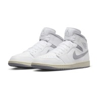 Кроссовки Nike Air Jordan 1 Mid Neutral Grey 554724-135 в Челябинске  в Челябинске 