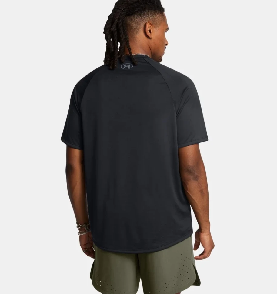 Футболка Under Armour UA Tech SS Tee Black /  / Graphite 1326413-001 в Челябинске  в Челябинске 