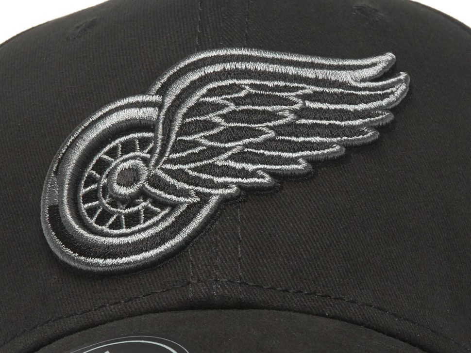 Бейсболка ATRIBUTIKA & CLUB Detroit Red Wings, черн. 31610 в Челябинске  в Челябинске 