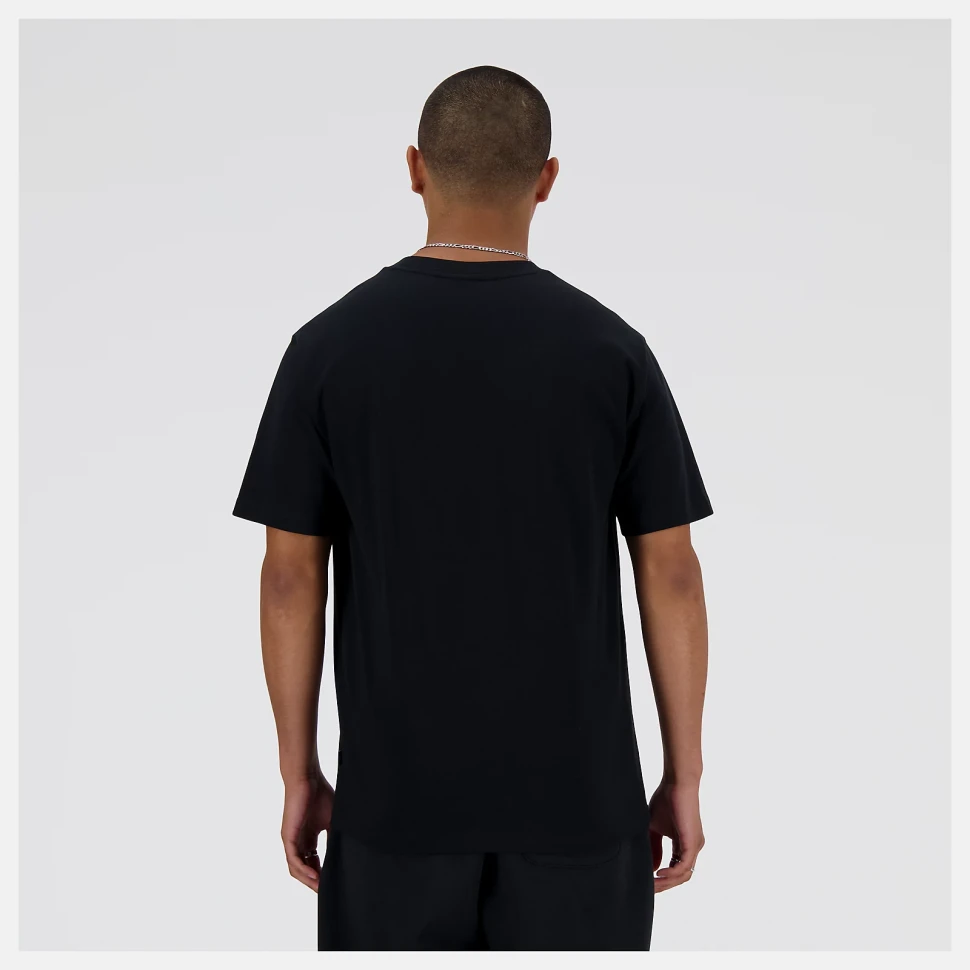 Футболка New Balance Athletics Premium Logo Relaxed Tee MT41908BK в Челябинске в Челябинске